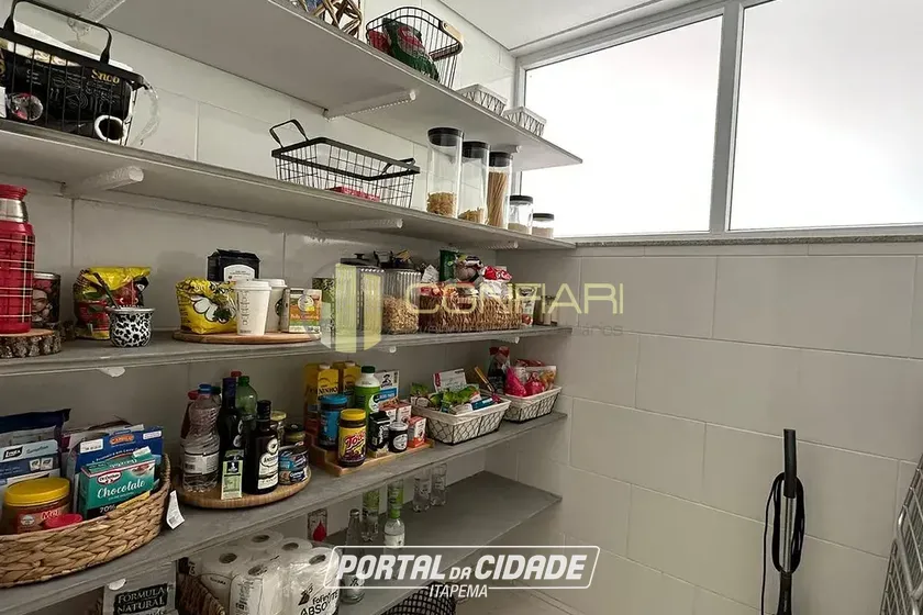 Casa &agrave; venda - 560m&sup2; - Casa Branca