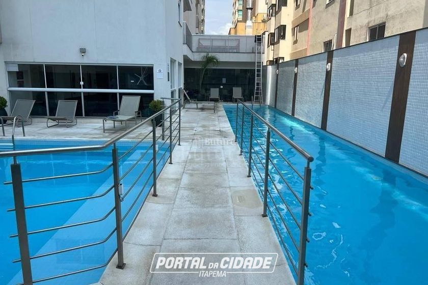 Apartamento &agrave; venda - Meia Praia