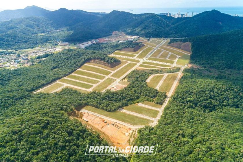 Terreno &agrave; venda - 300m&sup2; - V&aacute;rzea do Ranchinho