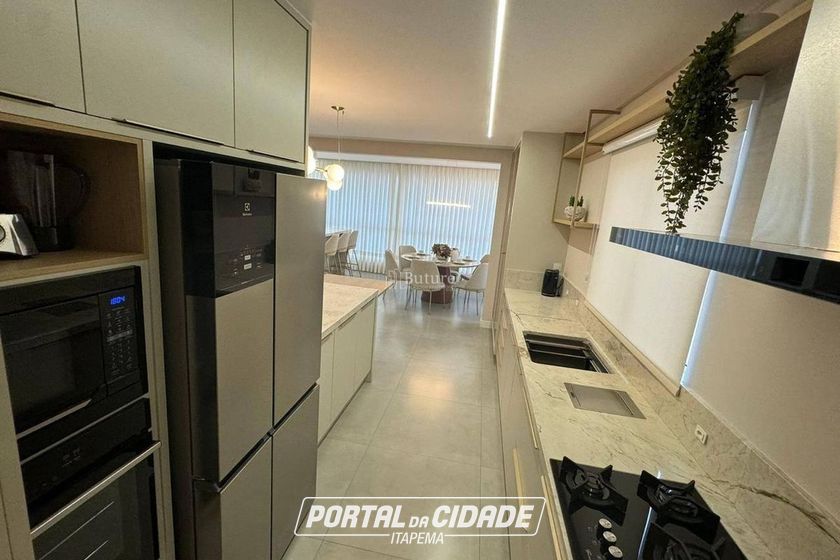 Apartamento &agrave; venda - Meia Praia