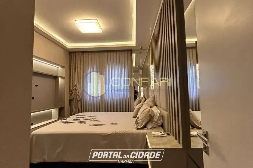 Apartamento &agrave; venda - 258m&sup2; - meia praia