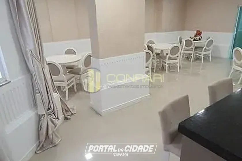 Apartamento &agrave; venda - 150m&sup2; - Meia Praia