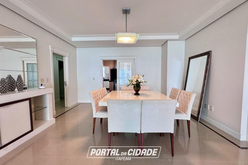 Apartamento &agrave; venda - 185m&sup2; - Barra Sul