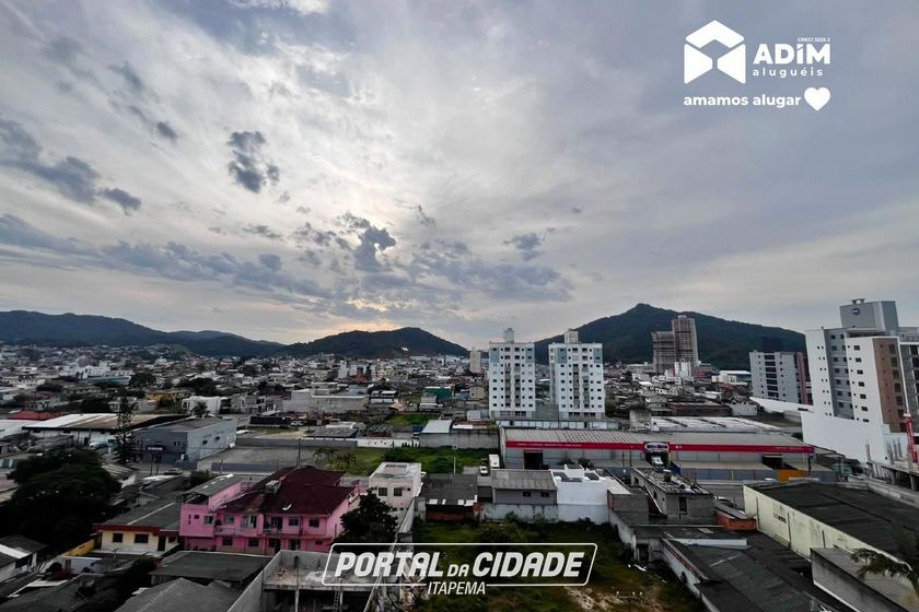Apartamento para alugar - 65m&sup2; - Tabuleiro