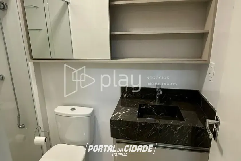 Apartamento &agrave; venda - 81m&sup2; - Meia Praia