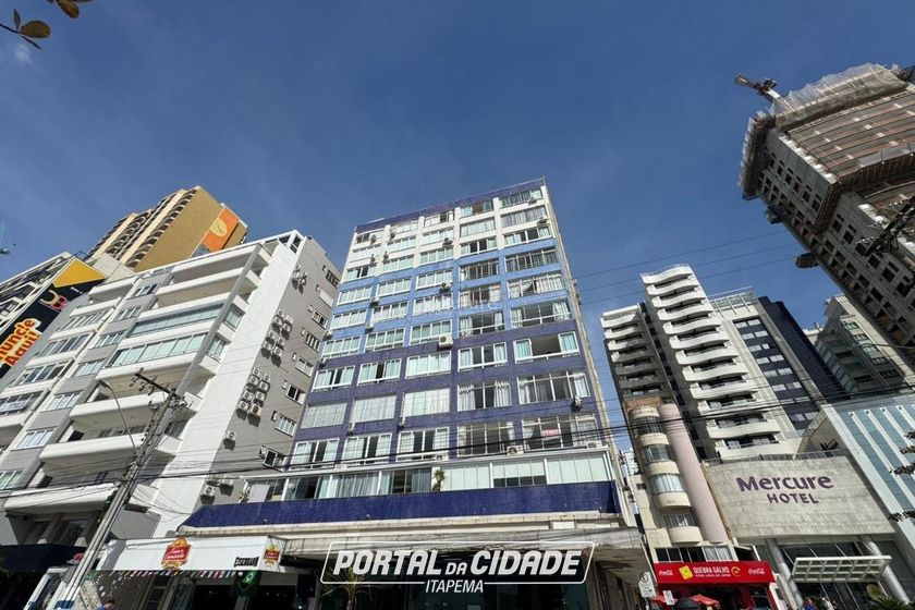 Apartamento &agrave; venda - 188m&sup2; - Centro