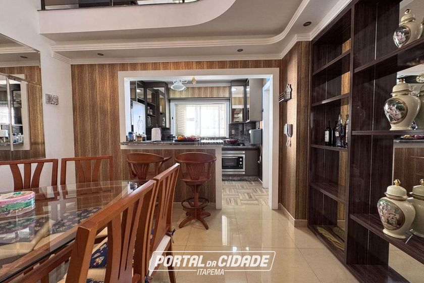 Apartamento &agrave; venda - 115m&sup2; - Centro