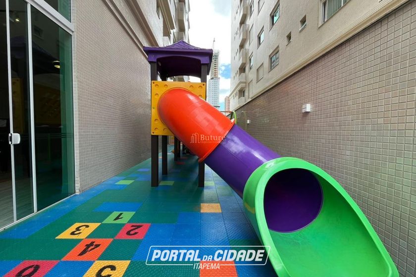 Apartamento &agrave; venda - 209m&sup2; - Centro