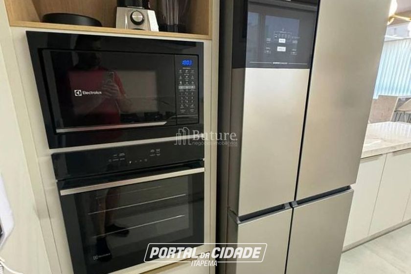 Apartamento &agrave; venda - Meia Praia