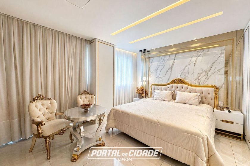 Apartamento &agrave; venda - 220m&sup2; - Centro