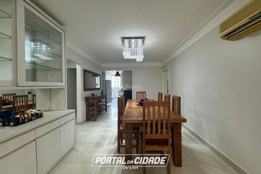 Apartamento &agrave; venda - 153m&sup2; - Centro