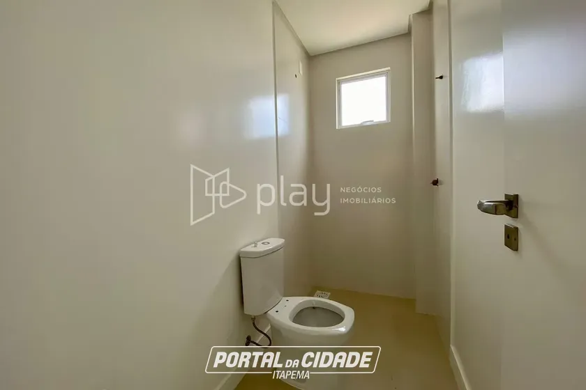Apartamento &agrave; venda - 80m&sup2; - Meia Praia
