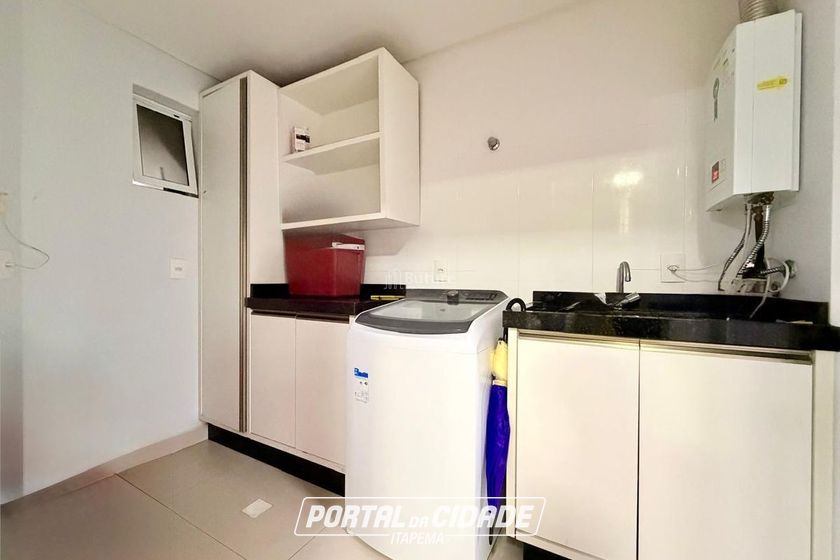 Apartamento &agrave; venda - 170m&sup2; - Meia Praia