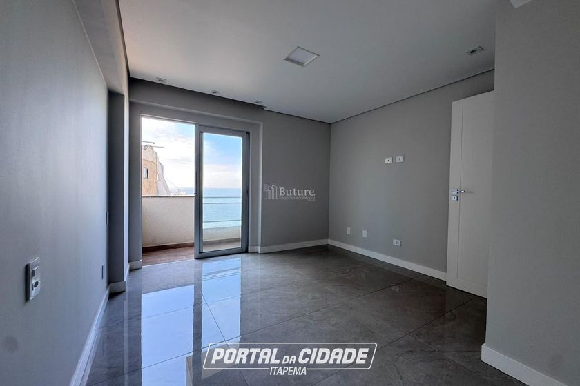 Apartamento &agrave; venda - 145m&sup2; - Barra Sul