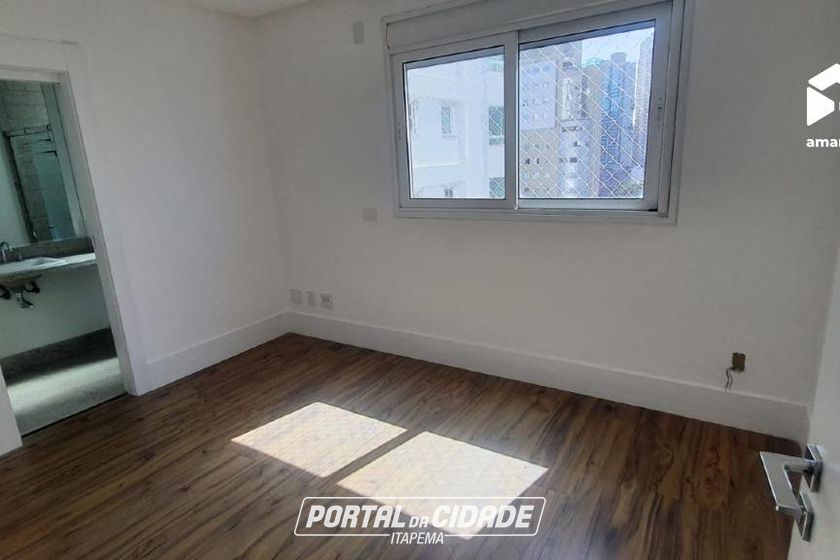Apartamento para alugar - 238m&sup2; - Centro
