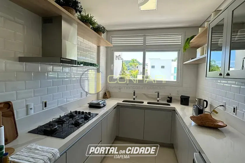 Casa &agrave; venda - 560m&sup2; - Casa Branca