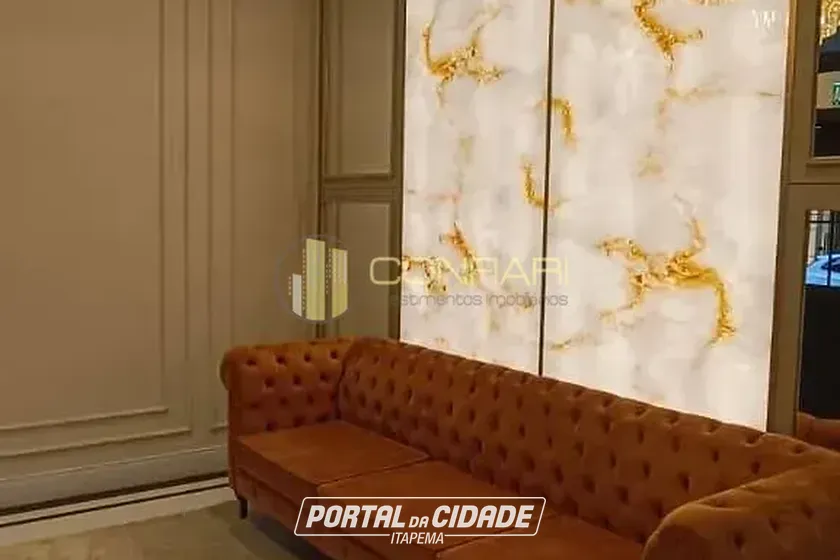 Apartamento &agrave; venda - 135m&sup2; - Centro