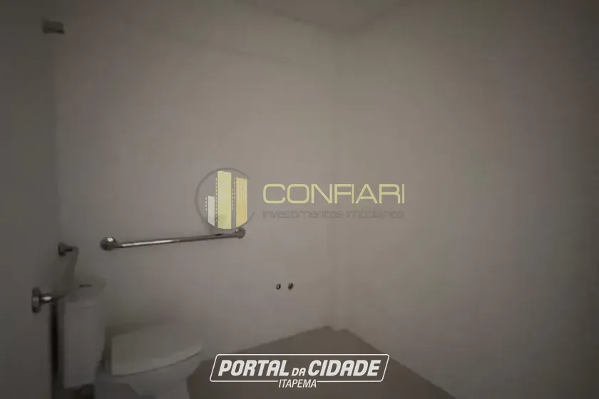 Sala Comercial para alugar - 116m&sup2; - Meia praia