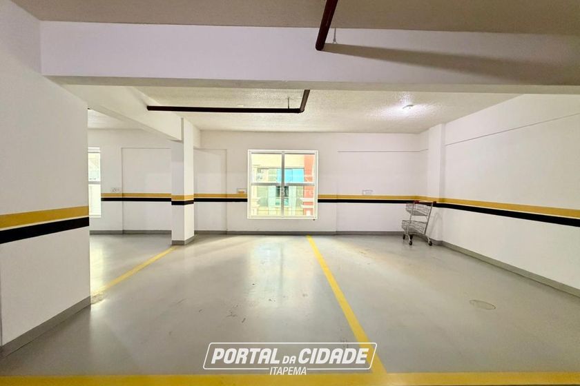 Apartamento &agrave; venda - 138m&sup2; - Centro