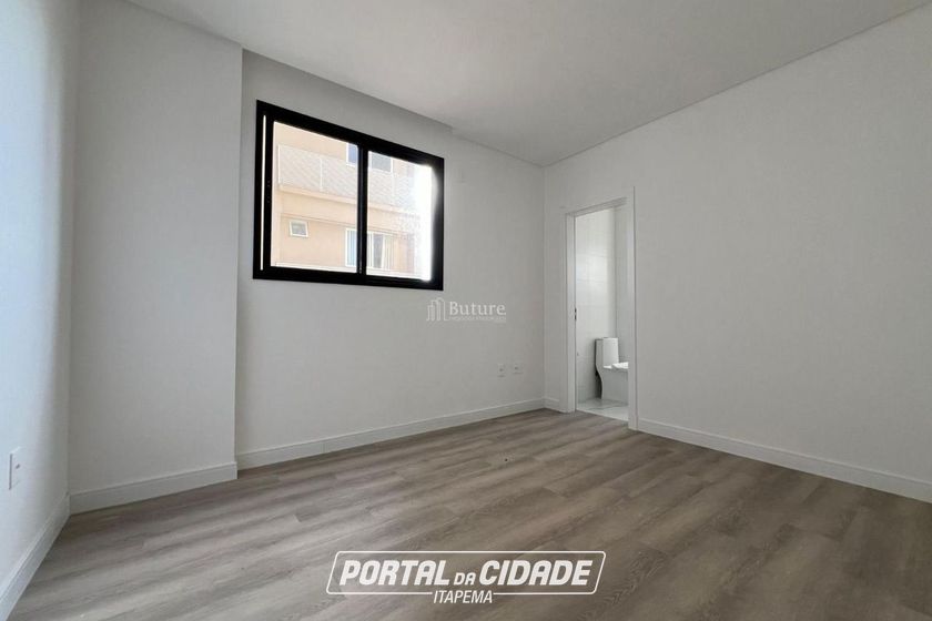 Apartamento &agrave; venda - 117m&sup2; - Centro