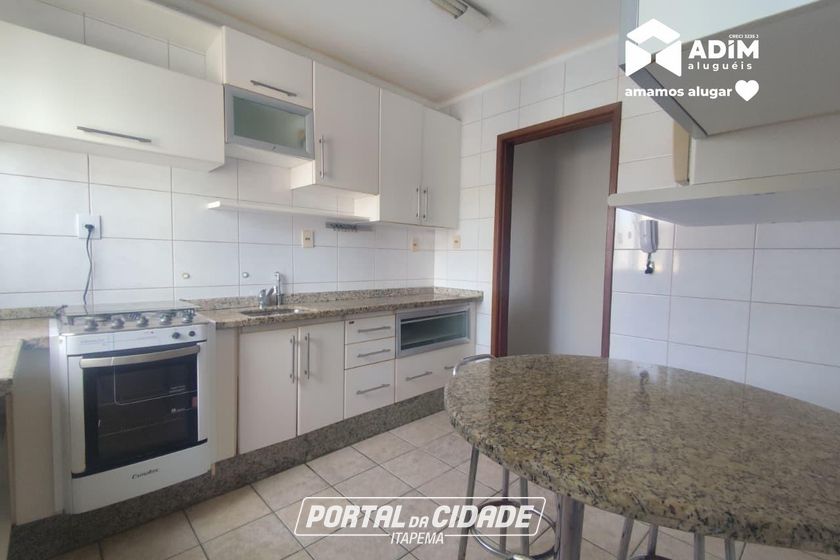 Apartamento para alugar - 130m&sup2; - Centro