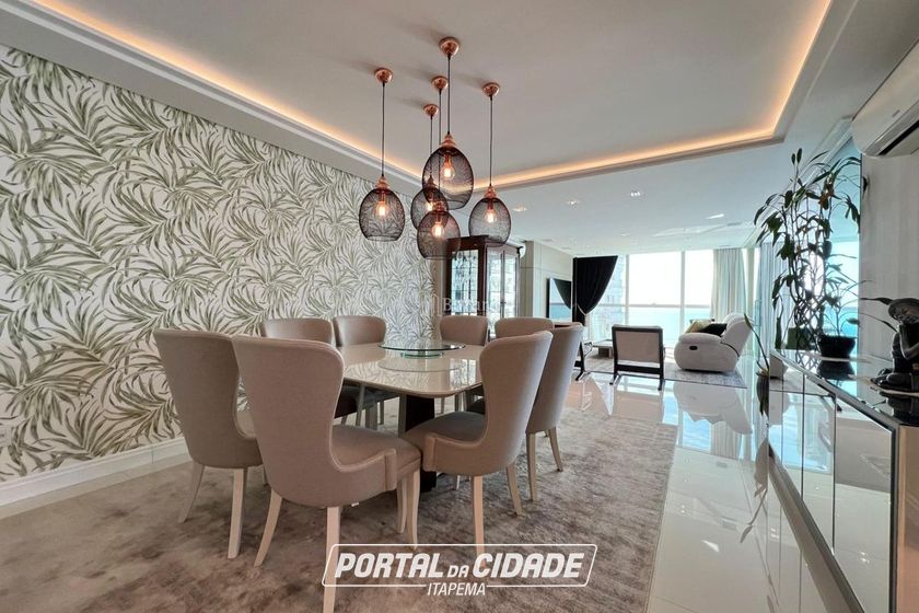 Apartamento &agrave; venda - 273m&sup2; - Meia Praia