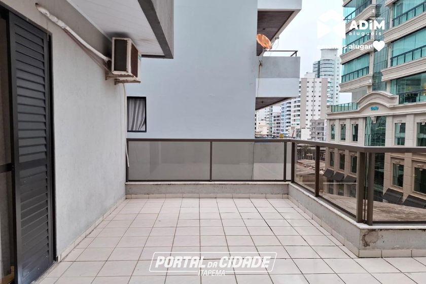 Apartamento para alugar - 193m&sup2; - Meia Praia