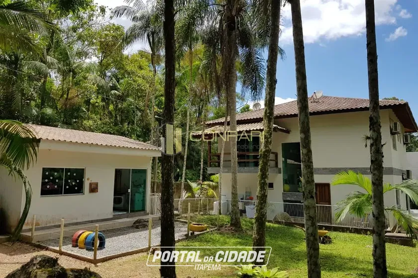 Ch&aacute;cara &agrave; venda - 385m&sup2; - Sert&atilde;o do Trombudo