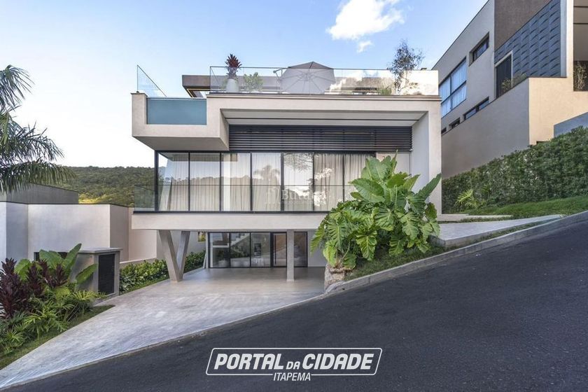 Casa &agrave; venda - 823m&sup2; - Barra
