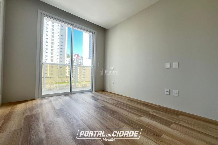 Apartamento &agrave; venda - 223m&sup2; - Pioneiros
