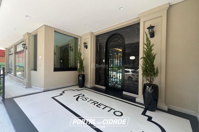 Apartamento &agrave; venda - 161m&sup2; - Canto da Praia