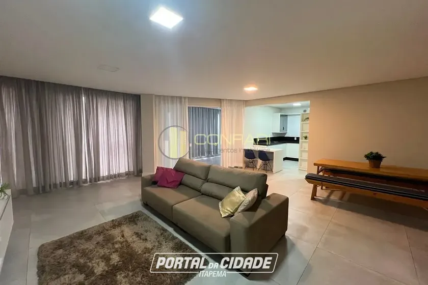 Apartamento para alugar - 180m&sup2; - Meia praia