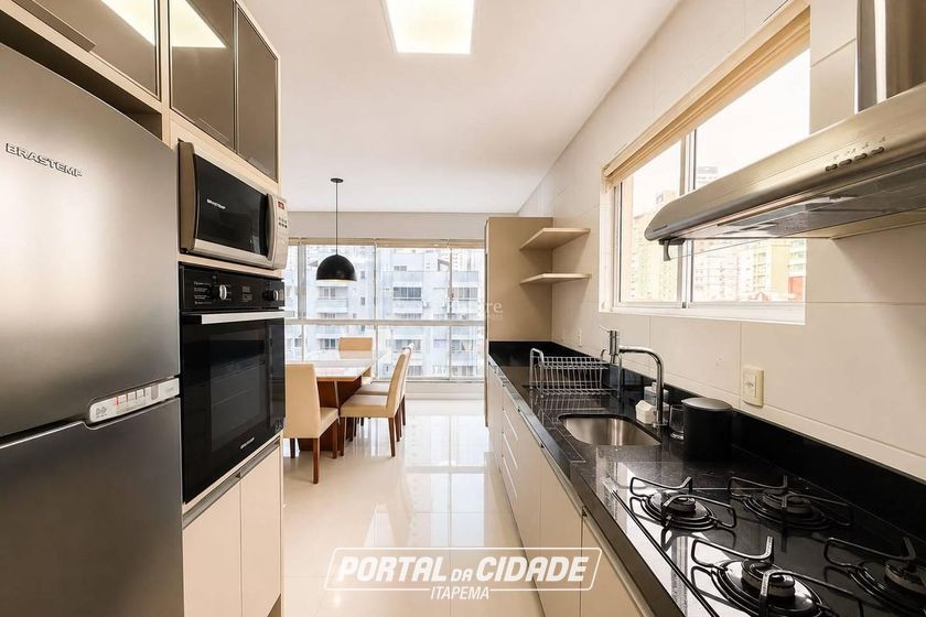 Apartamento &agrave; venda - Meia Praia