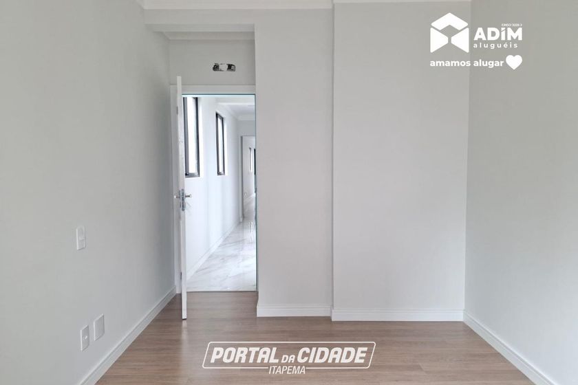 Apartamento para alugar - 110m&sup2; - Meia Praia