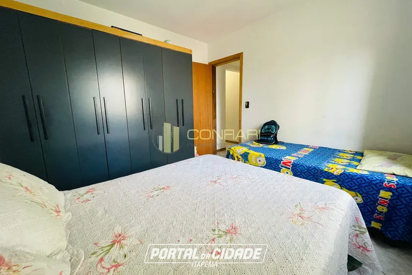 Apartamento &agrave; venda - 60m&sup2; - Meia Praia