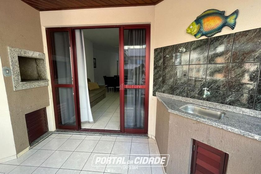 Apartamento &agrave; venda - 121m&sup2; - Meia Praia