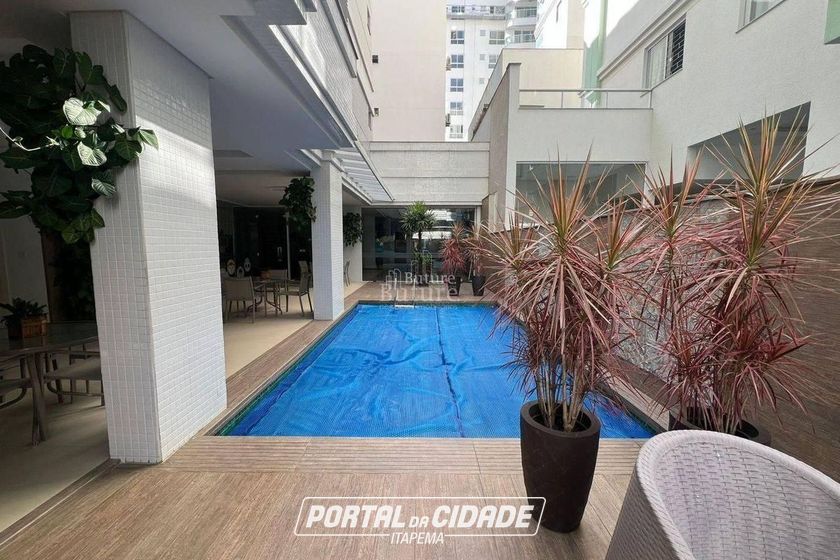 Apartamento &agrave; venda - Meia Praia
