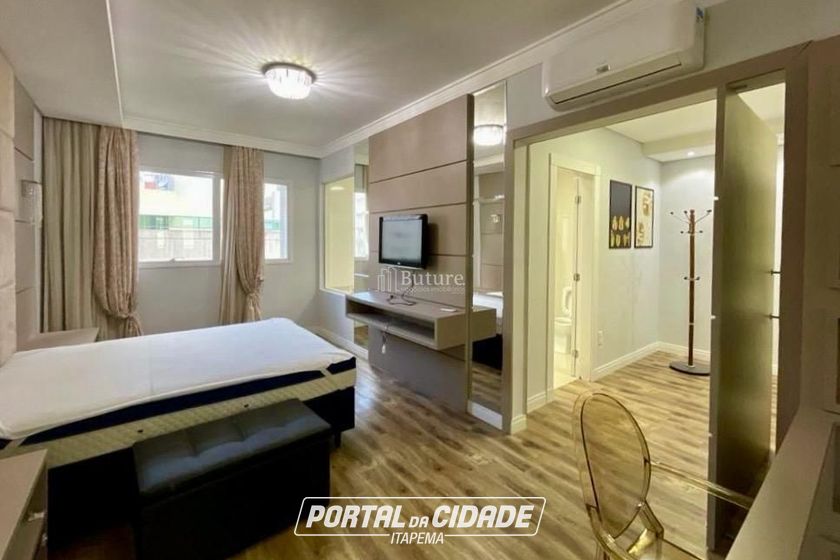 Apartamento &agrave; venda - 170m&sup2; - Meia Praia