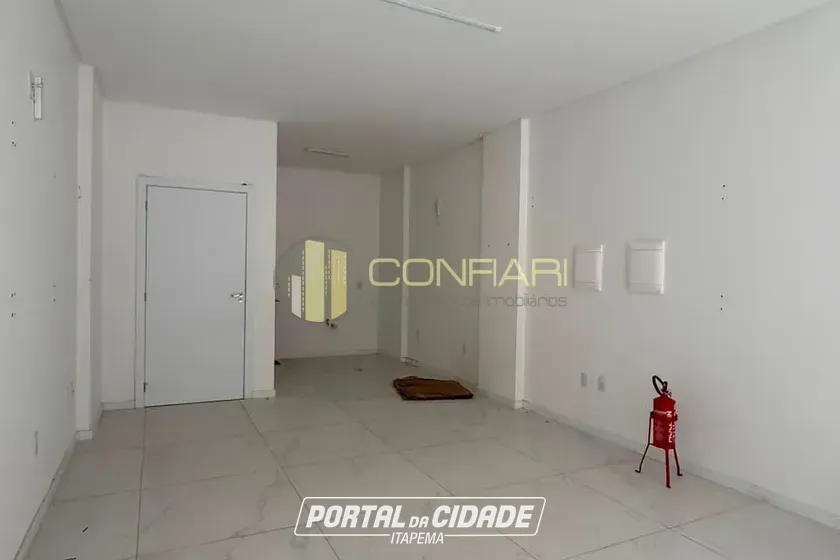 Sala Comercial para alugar - 60m&sup2; - meia praia