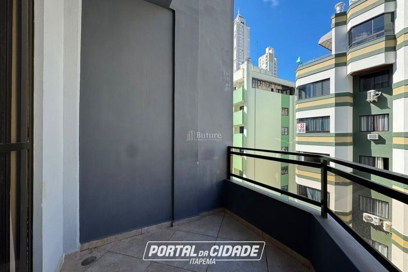Apartamento &agrave; venda - 96m&sup2; - Centro
