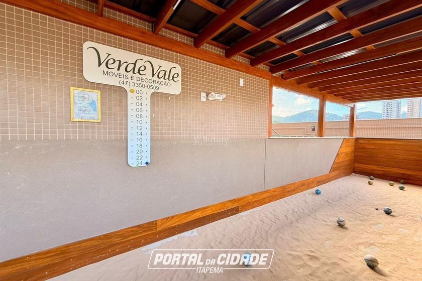 Apartamento &agrave; venda - 93m&sup2; - Centro