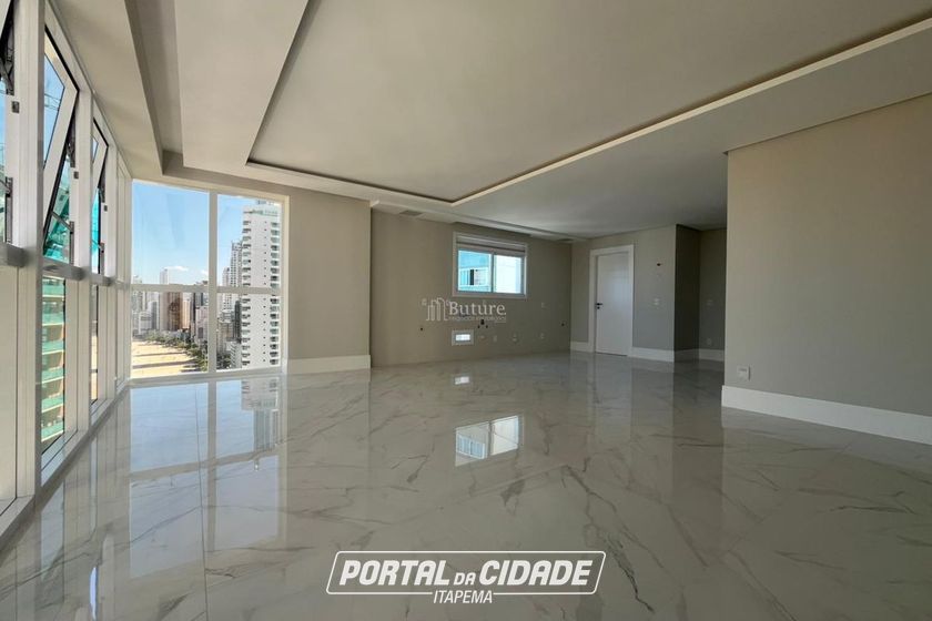 Apartamento &agrave; venda - 150m&sup2; - Pioneiros