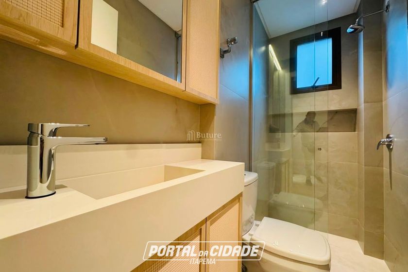 Apartamento &agrave; venda - 138m&sup2; - Centro