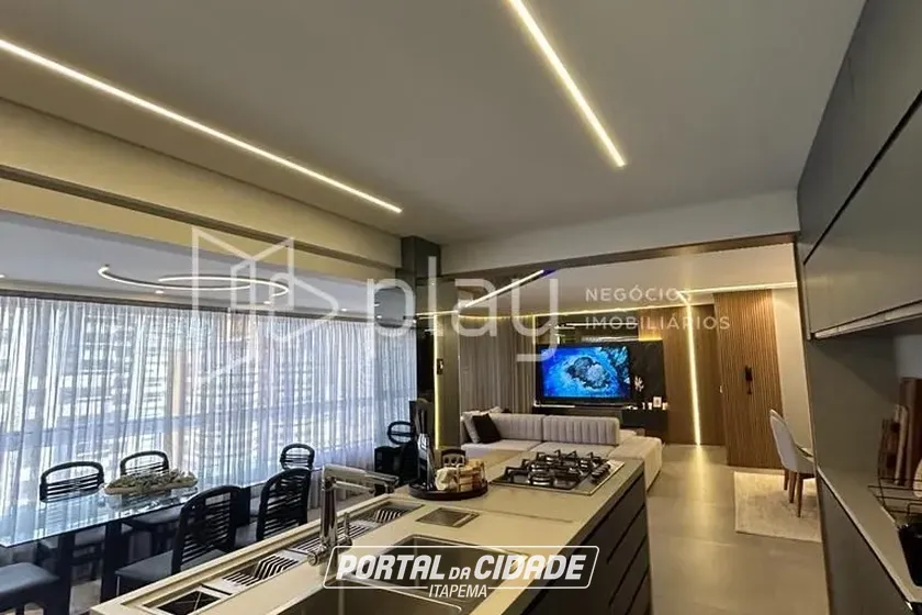 Apartamento &agrave; venda - 163m&sup2; - Meia Praia