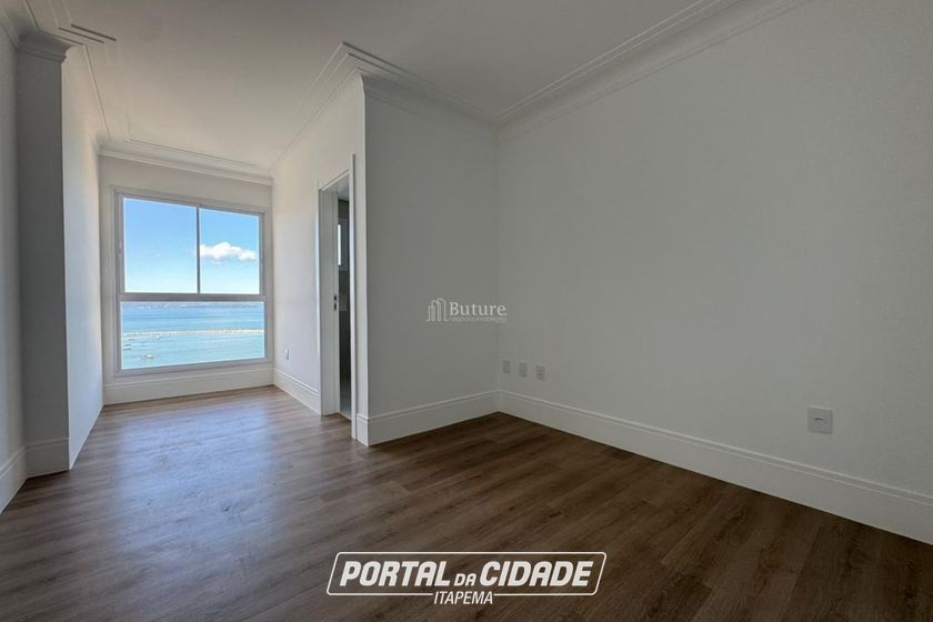 Apartamento &agrave; venda - 190m&sup2; - Centro
