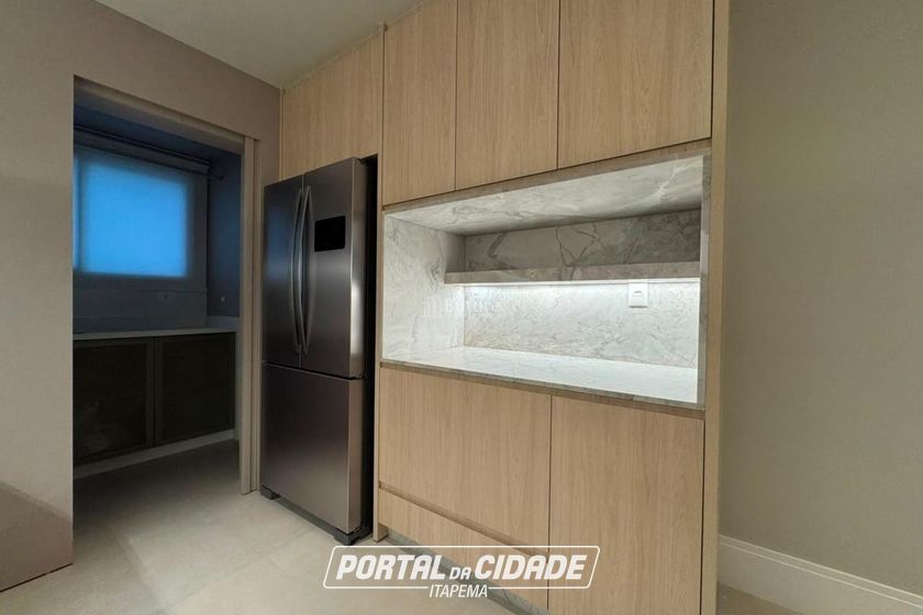 Apartamento &agrave; venda - 138m&sup2; - Centro
