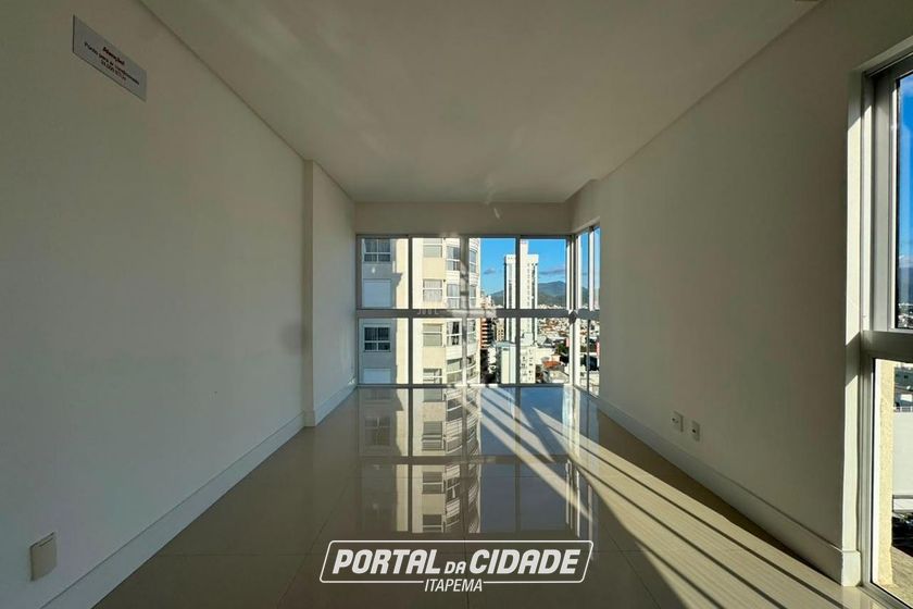 Apartamento &agrave; venda - 123m&sup2; - Centro