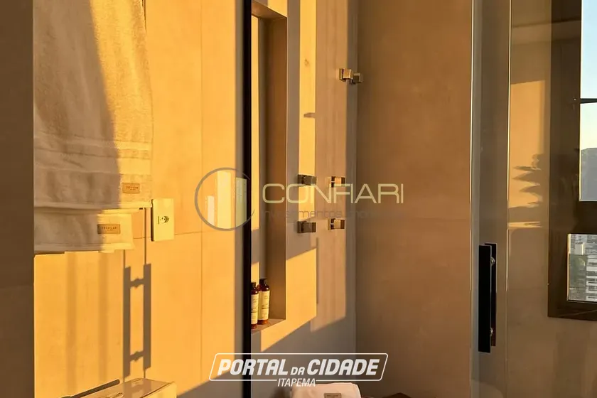 Apartamento &agrave; venda - 150m&sup2; - Centro