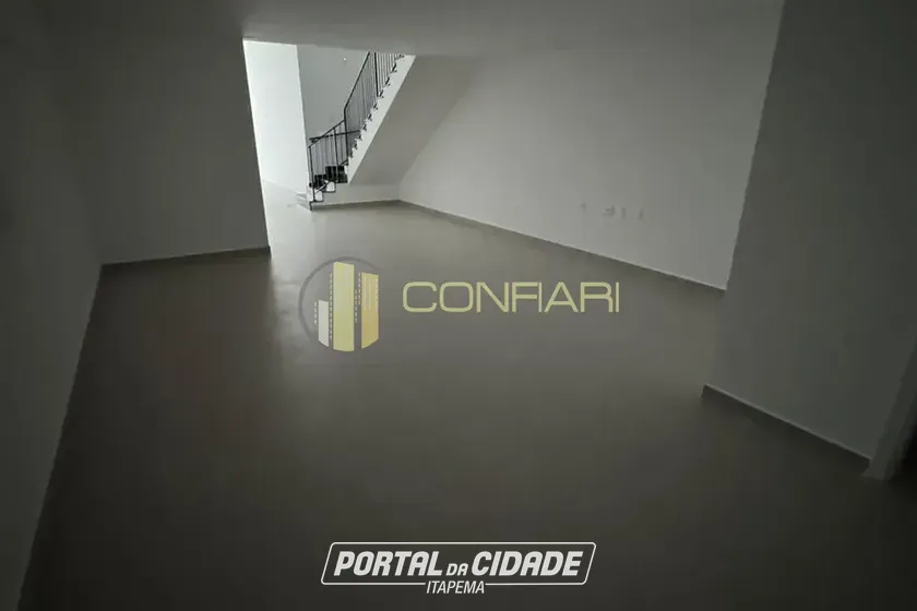Sala Comercial para alugar - 155m&sup2; - meia praia