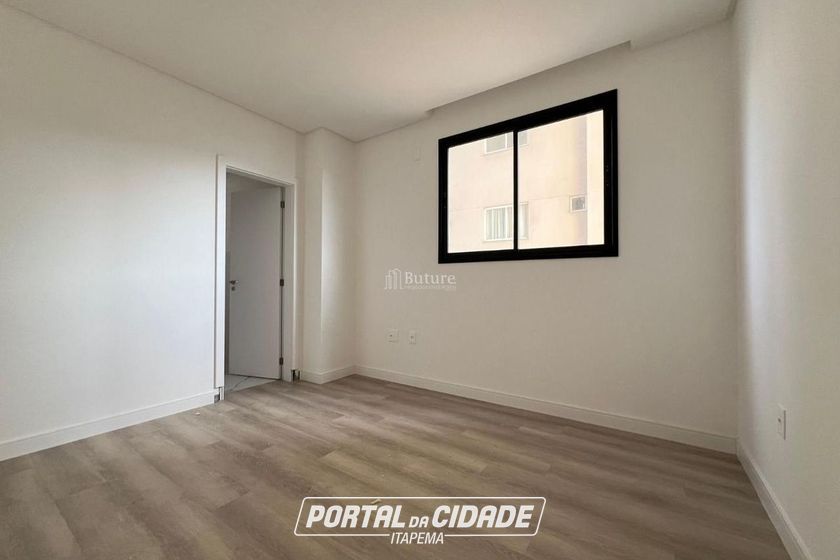 Apartamento &agrave; venda - 117m&sup2; - Centro